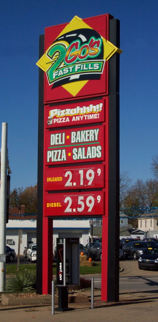 2Go's Fast Fills Gas Station Pylon Sign