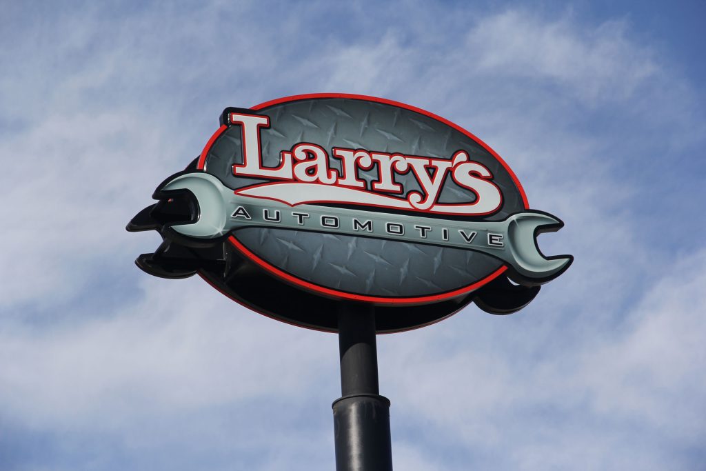 Larry's Automotive Custom Vacuum Formed Pole Sign