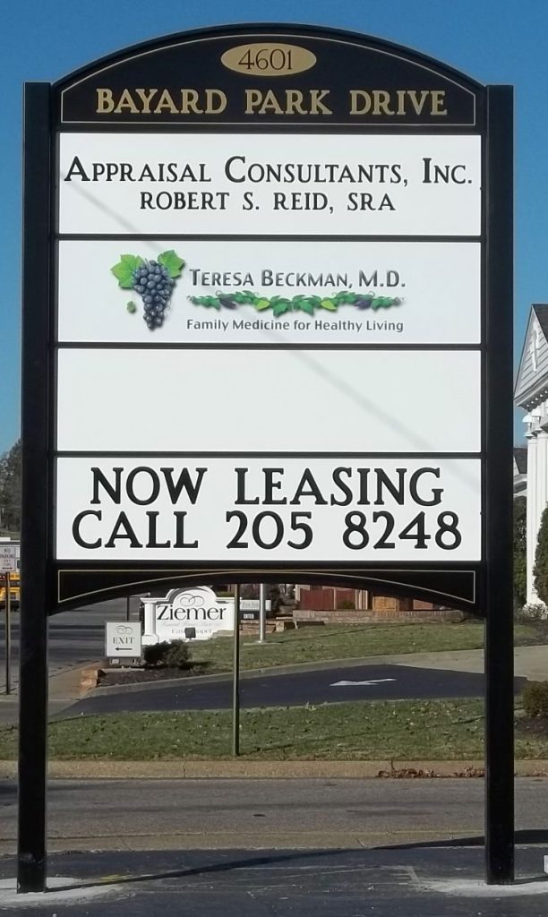 Bayard Park Drive Multi Business Sign